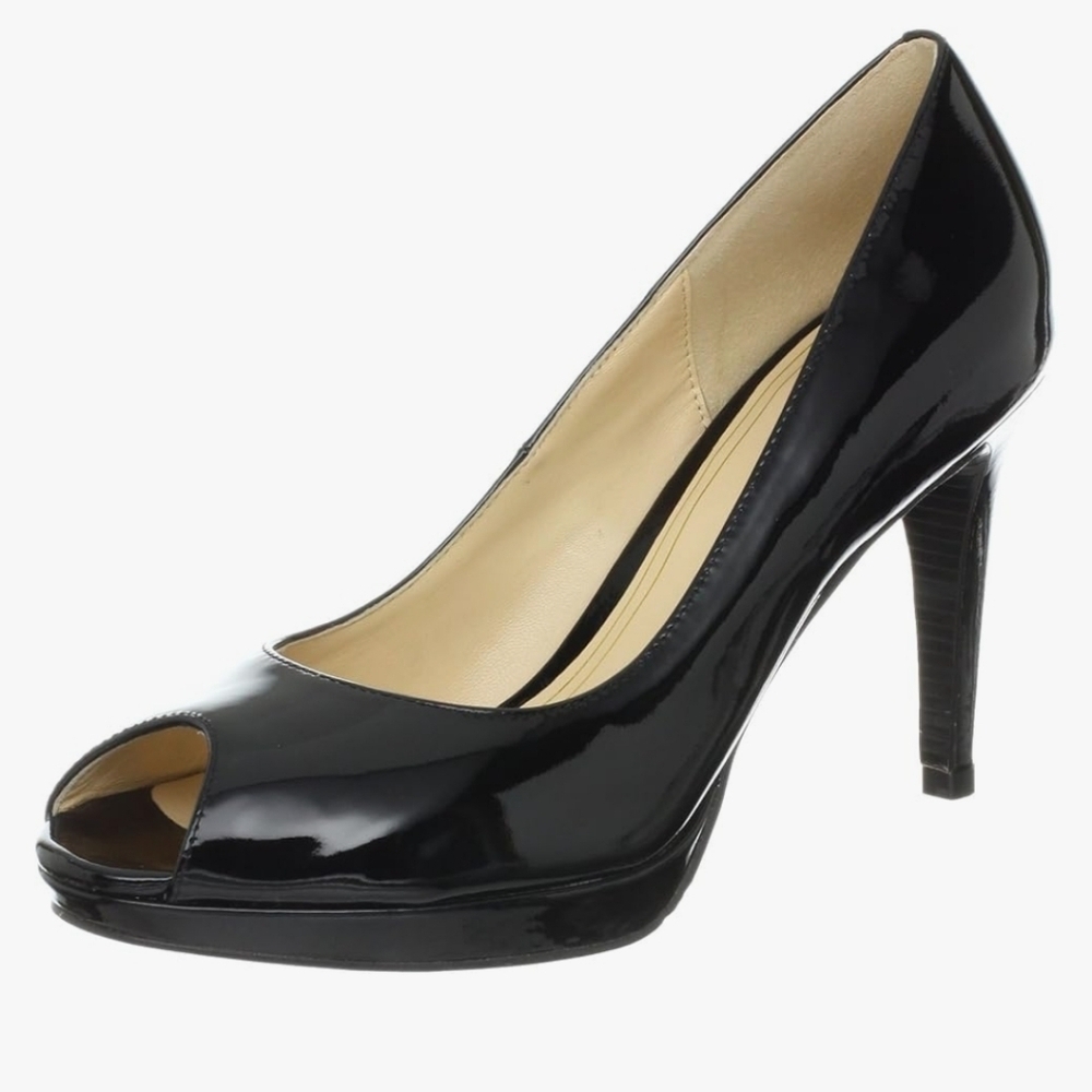 Cole Haan Women's Air Chelsea OT Pump, Size 9.5B